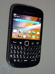 BlackBerry Bold Touch 9900 Smartphone